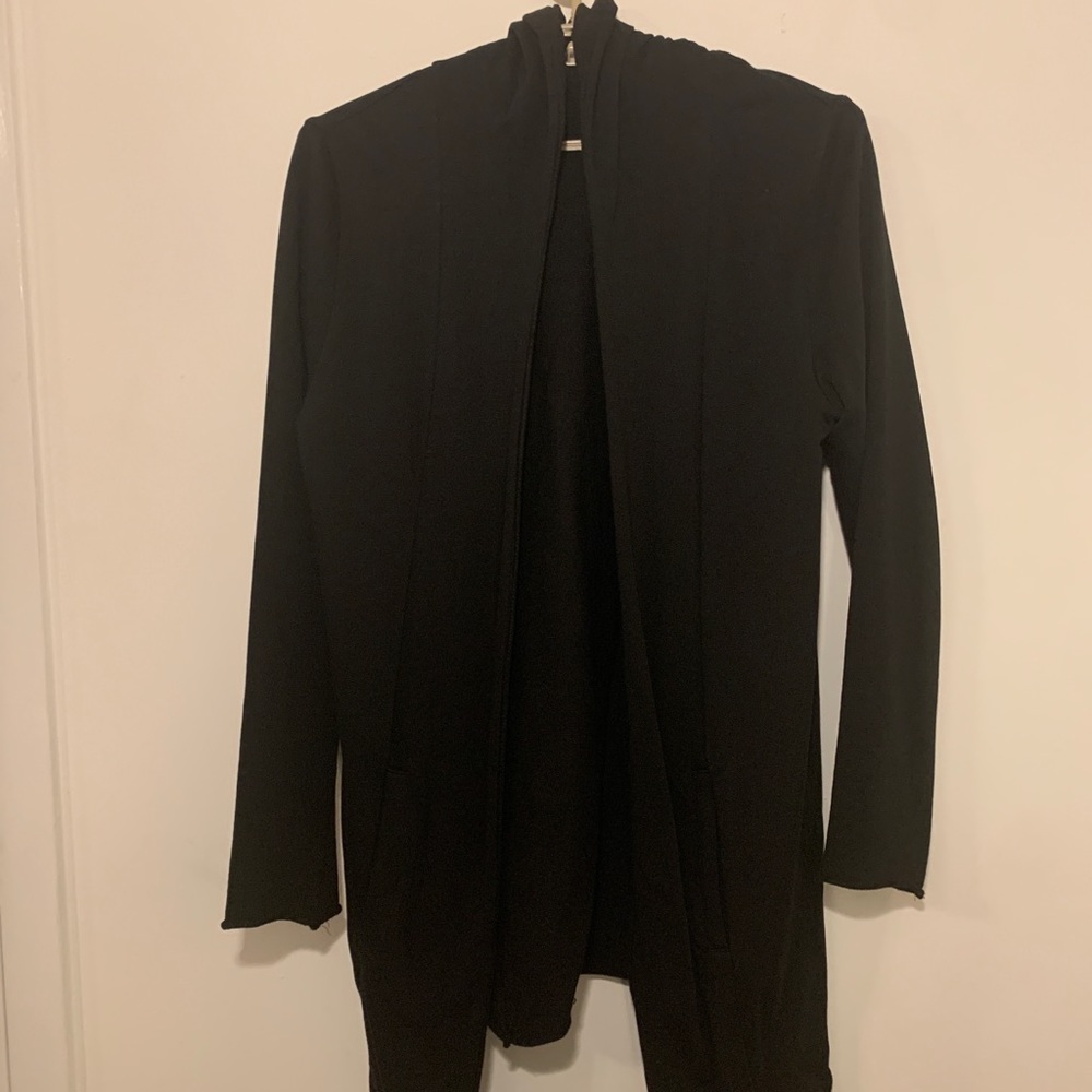 Hooded open front cloak with pockets
